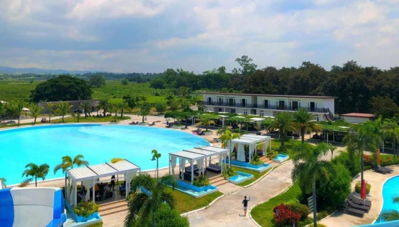 Rl Resort And Leisure Park Porac Exterior photo